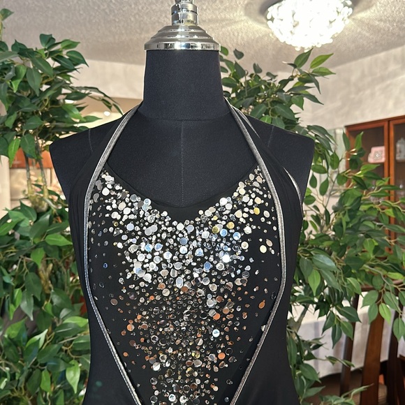 💖 Sexy Size Small Sparkly Silver Sequins Black Halter Top - Picture 7 of 10